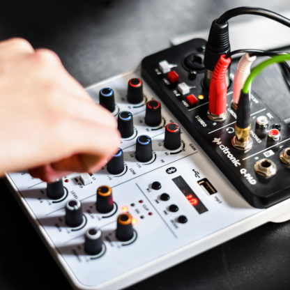 Citronic Q-PAD compact mini mixer with USB, Bluetooth and audio interface